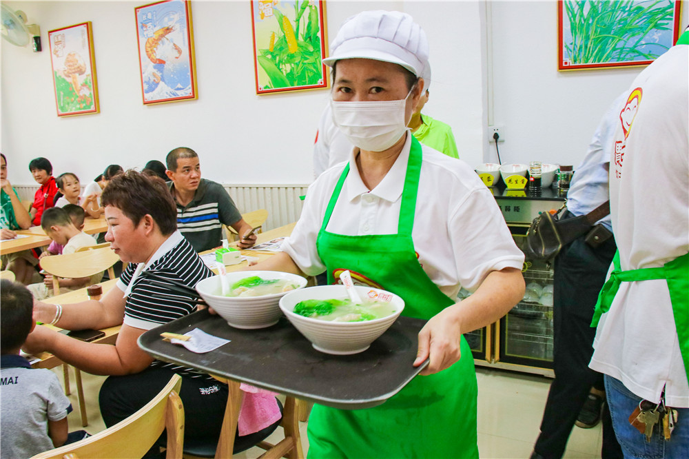 餃子云吞加盟店生意越來(lái)越差了，這些地方該改進(jìn)了